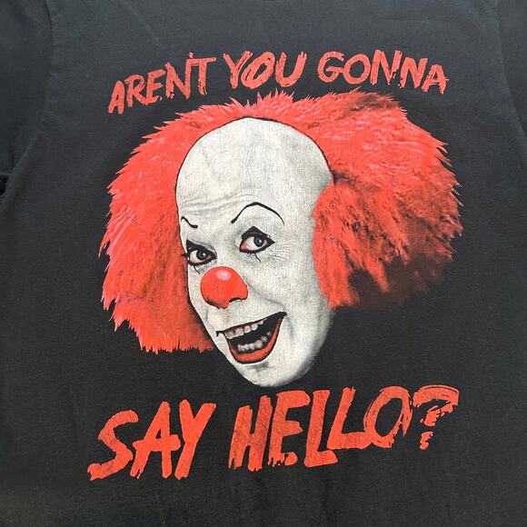 IT Movie Pennywise Horror Graphic T-Shirt Black Cotton Small Halloween - Picture 2 of 4